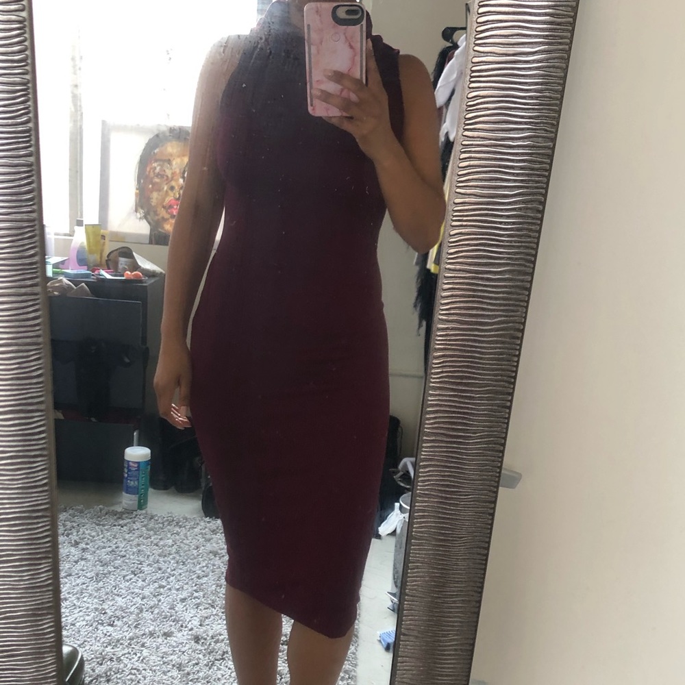 Burgundy Sleeveless Turtleneck Midi Dress